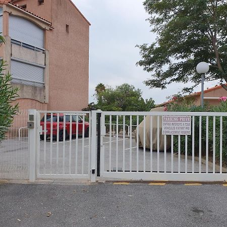 Aigue Marine. Lägenhet Canet-en-Roussillon Exteriör bild
